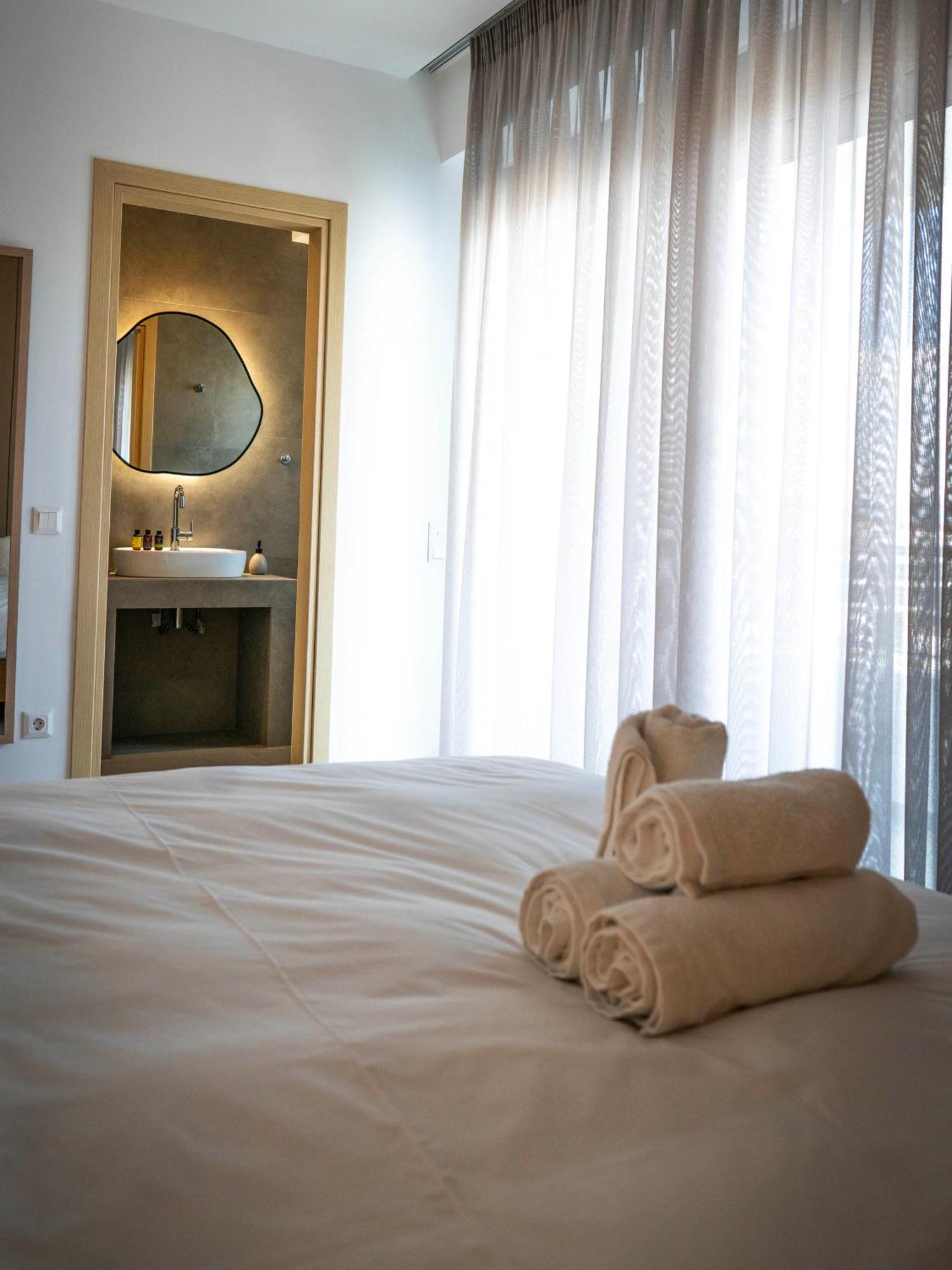 White Luxury Apartment Tríkala Buitenkant foto